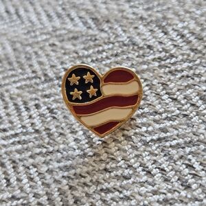 1/$5 or 3/$10 AVON Vintage "Heart Of America" Lapel Hat Scarf Pin